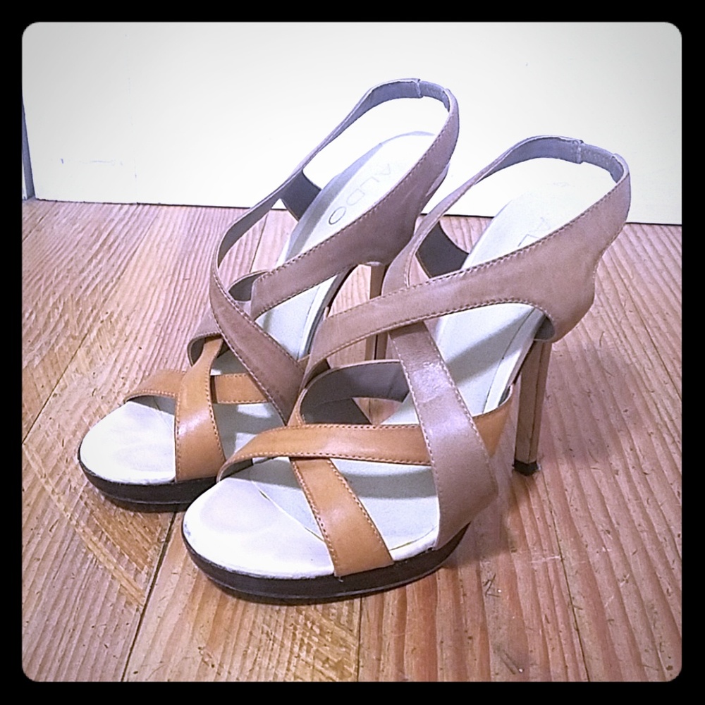 Women's shoes
